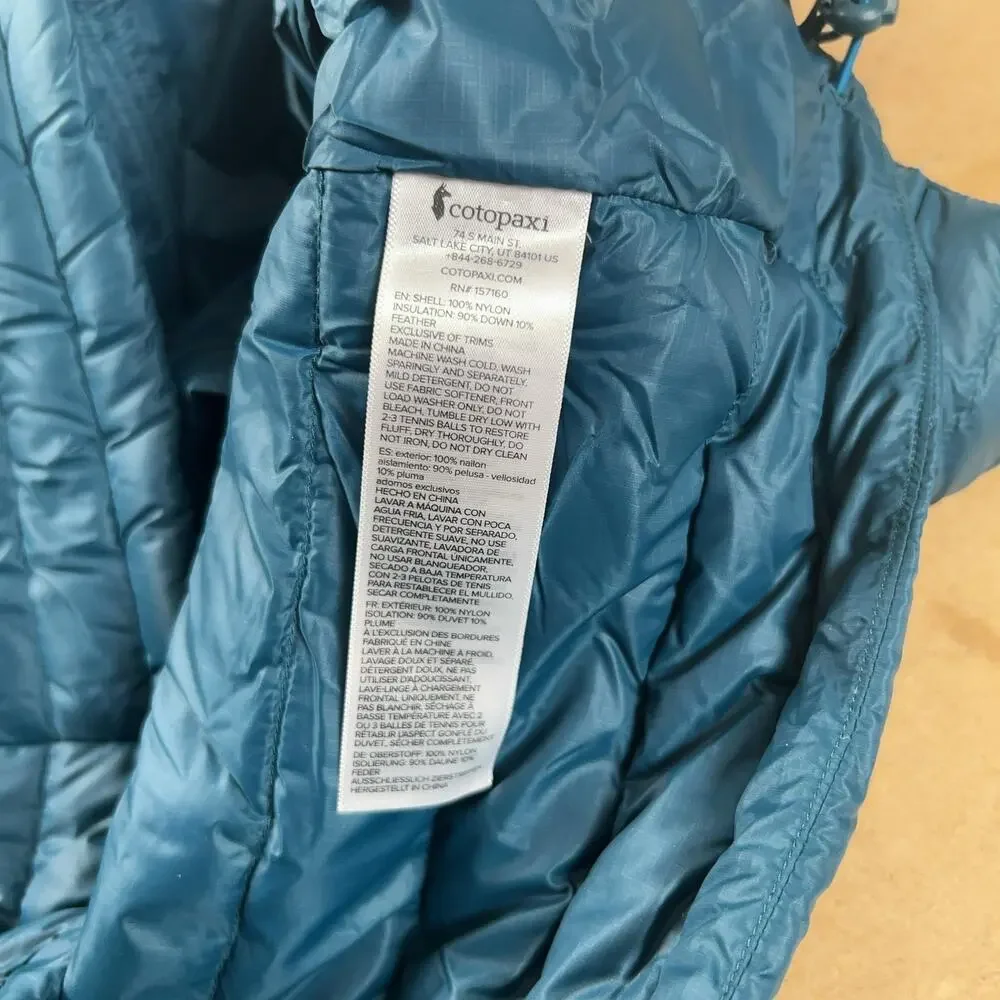Cotopaxi Vest Womens L Blue Fuego Down Striped Packable Insulated Lightweight